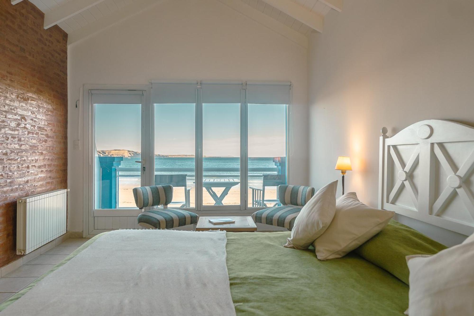 Rayentray Las Restingas Hotel De Mar Puerto Pirámides Extérieur photo