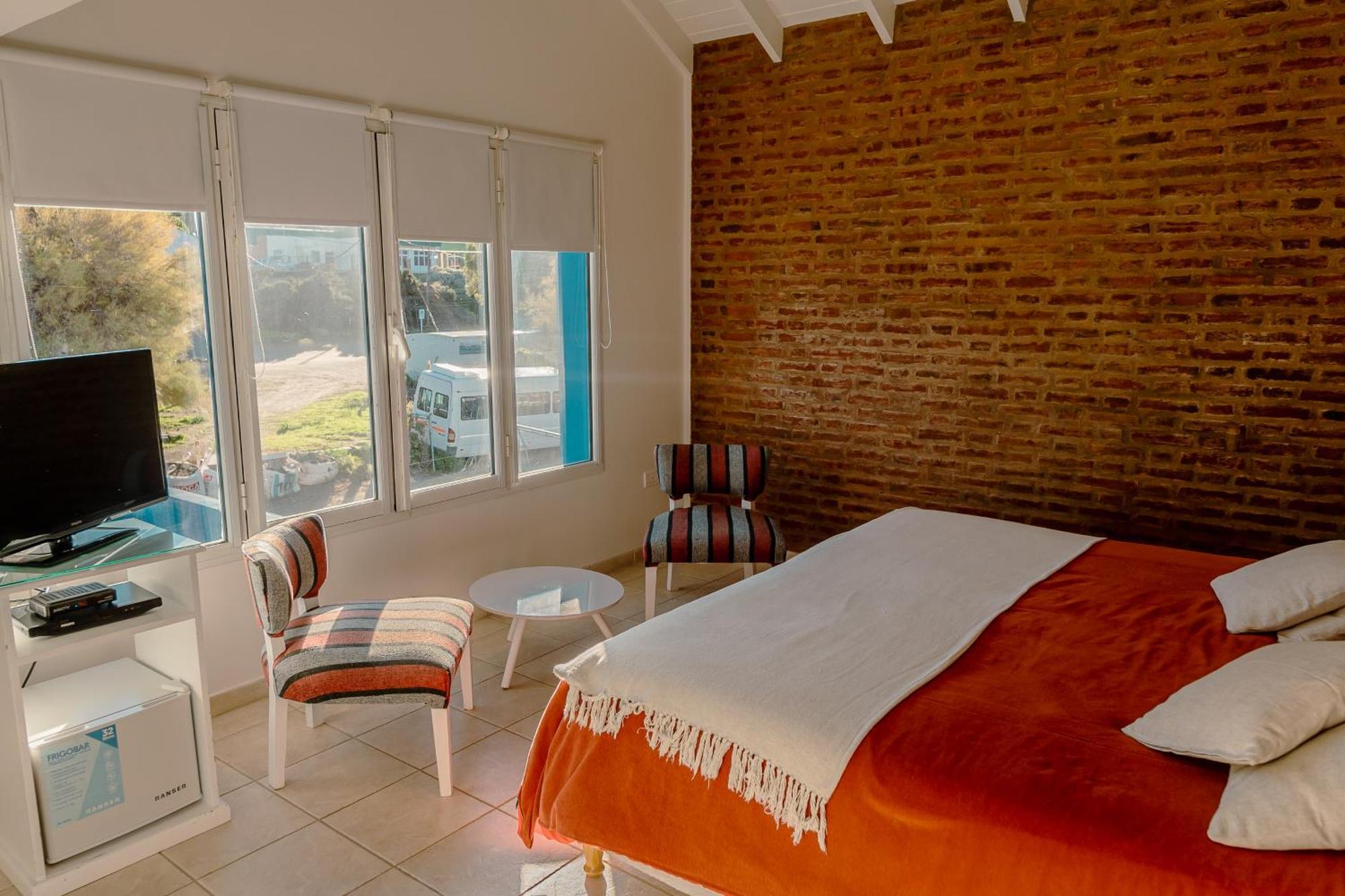 Rayentray Las Restingas Hotel De Mar Puerto Pirámides Extérieur photo